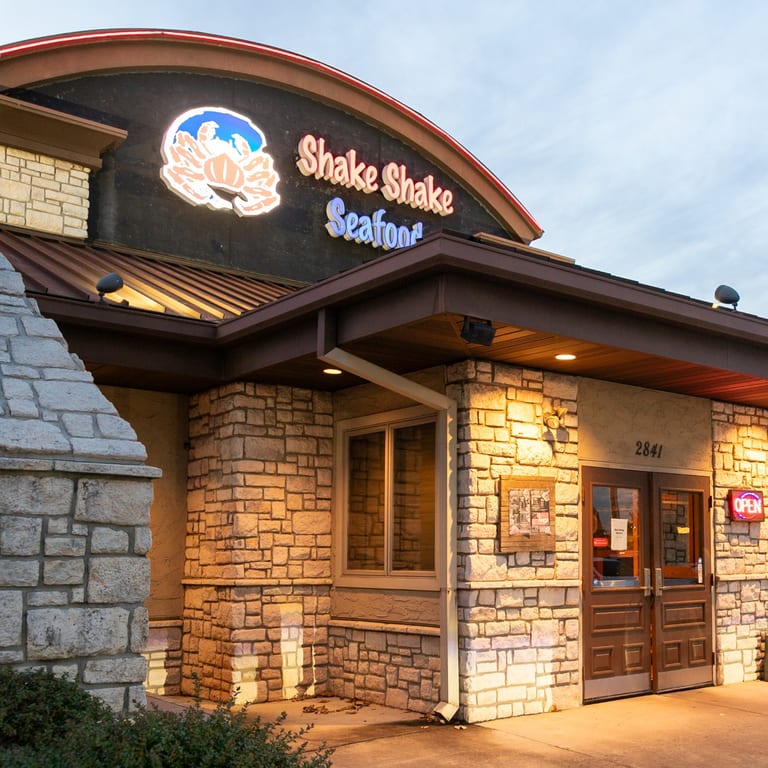 Welcome to Shake Shake Seafood